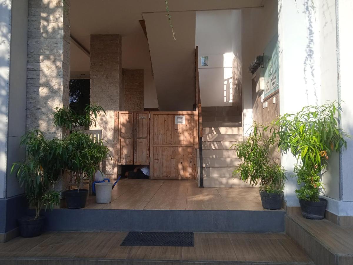 Murai Guesthouse Bali Dempasar Exterior foto